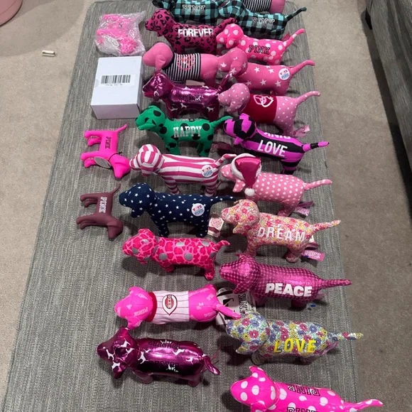 Stuffed animal dogs - Picture 2 of 2